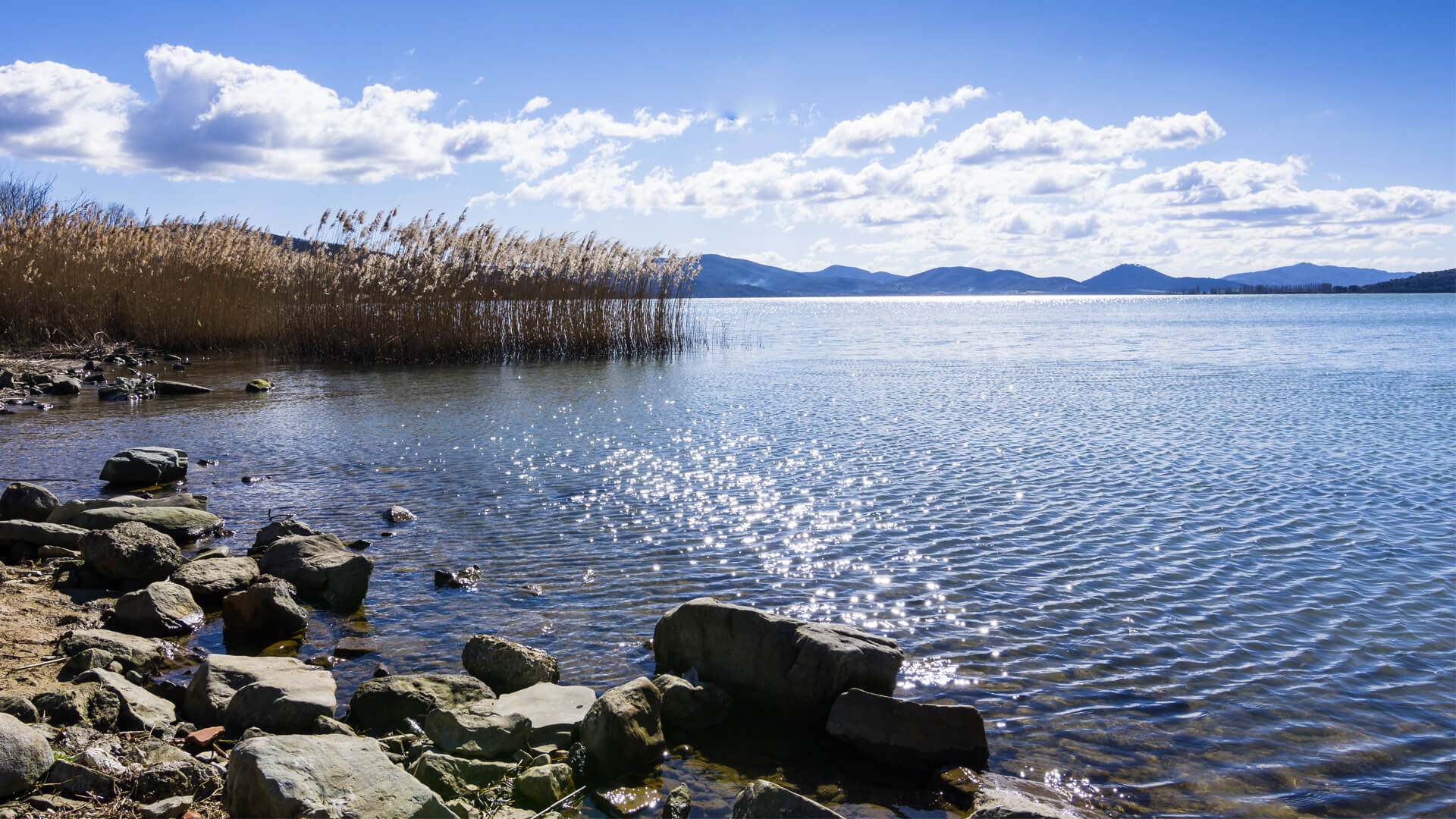 Il National Geographic incorona il Lago Trasimeno - Porte Aperte al Trasimeno